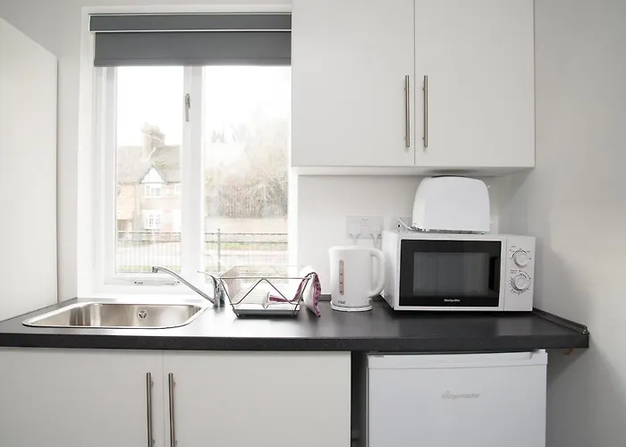 Tlk Apartments And Hotel - Orpington